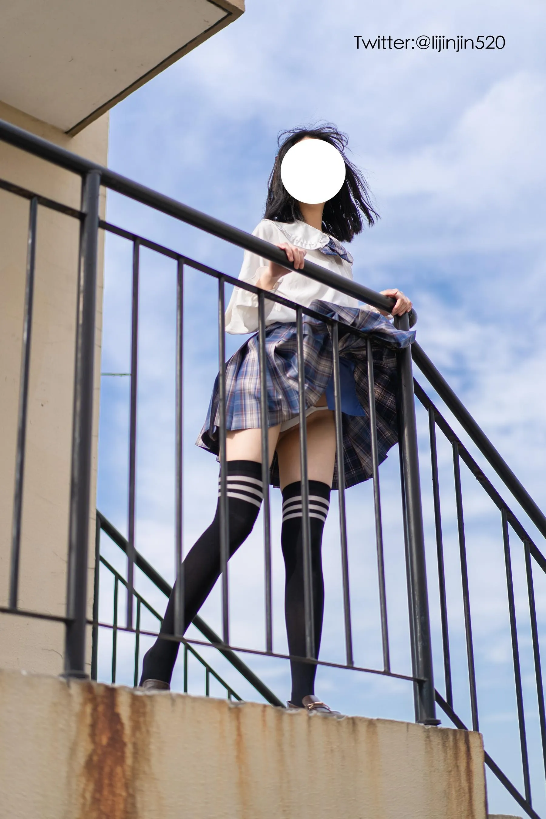 梨瑾瑾 – NO.02 户外JK [35P]插图8
